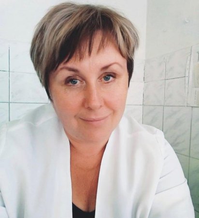 Алла Прозоровська працює медичною сестрою в Суботцівській амбулаторії